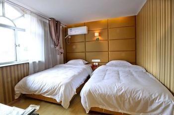 Lushang Tianjie Quick Hotel Jiujiang  Buitenkant foto